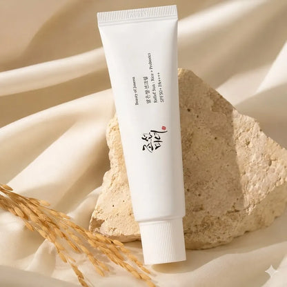 Beauty of Joseon Relief Sun SPF50+ ✨El protector solar coreano que se adapta perfectamente a tu piel y realza su luminosidad natural.
